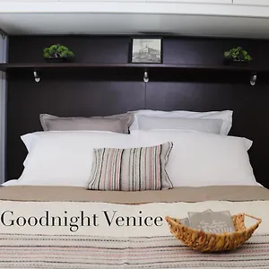 Goodnight , Venice Italy